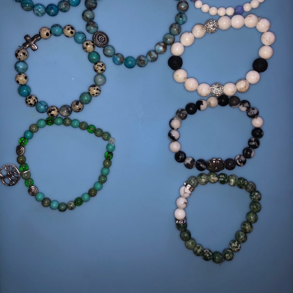 Bracelets - Picture 4 of 8